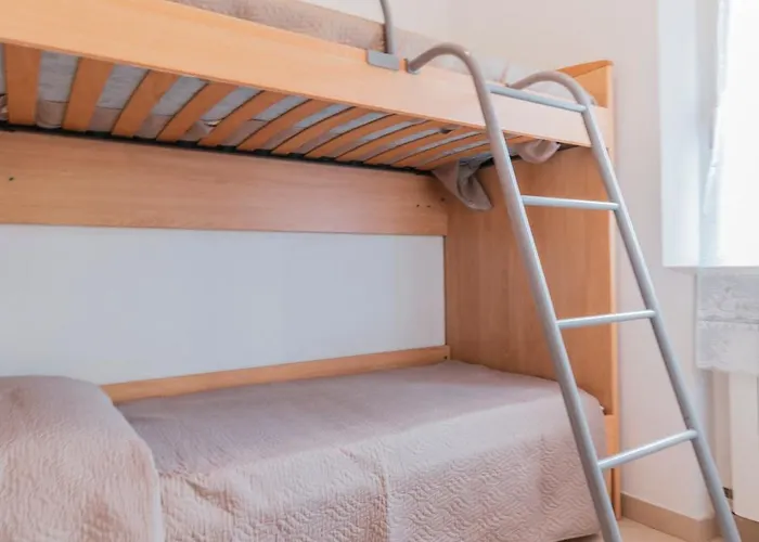 キャンプ場 Apuano マリーナ・ディ・マッサ