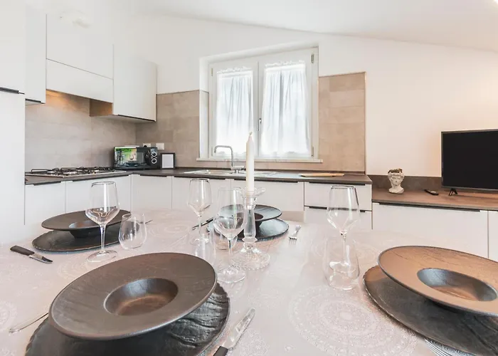 Apuano キャンプ場 *