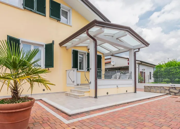 キャンプ場 Apuano